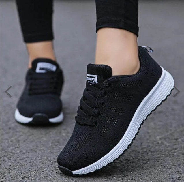 Women's Lightweight Trainers | Casual Running Shoes